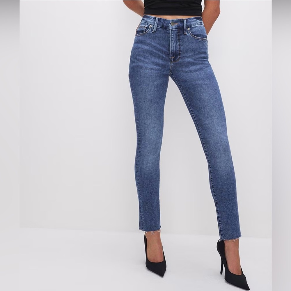 Good American Women's Blue Straight Leg Jeans